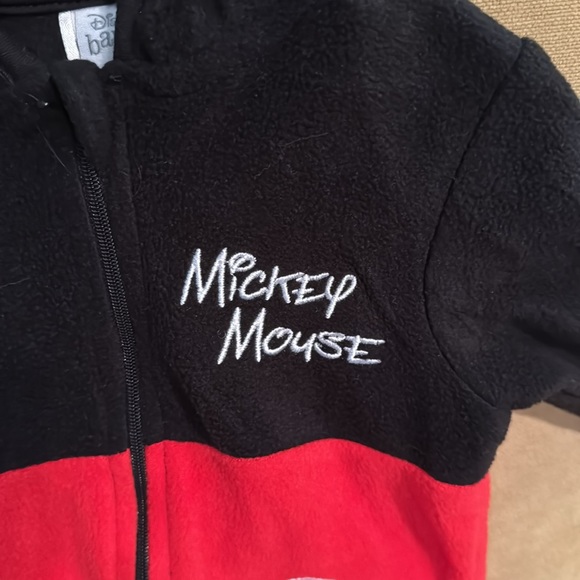 Infant Mickey Mouse onesie Sz 0/3 mos + Santa tunic and hat Sz 3-6 mos - Picture 4 of 8